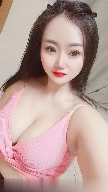 大奶妹子清清