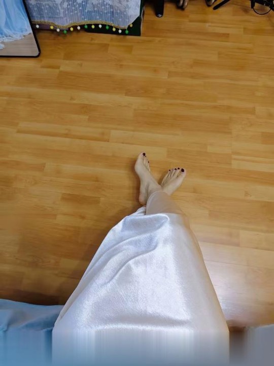 骚气十足的少妇