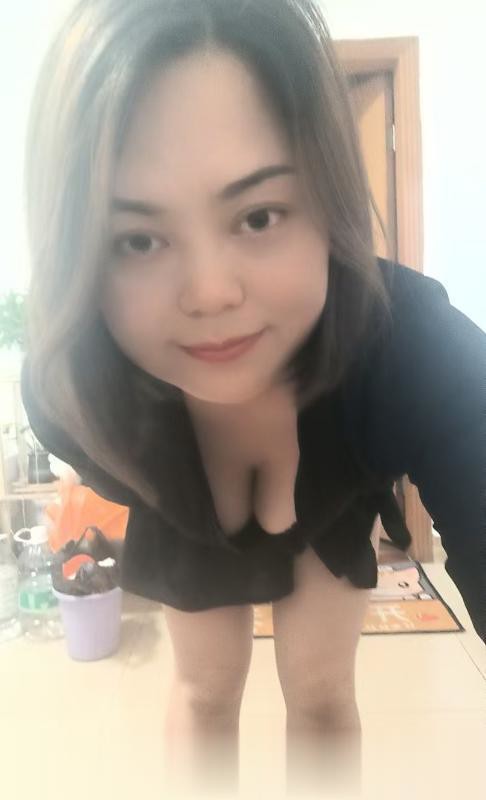 性价比巨乳少妇